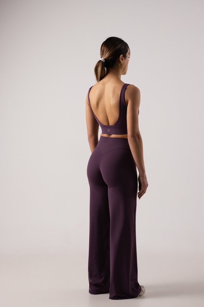 Violet Straight Fit Pants