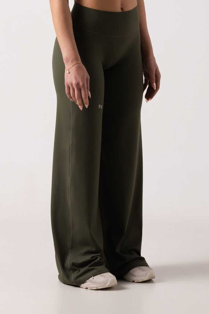 Forest Straight Fit Pants